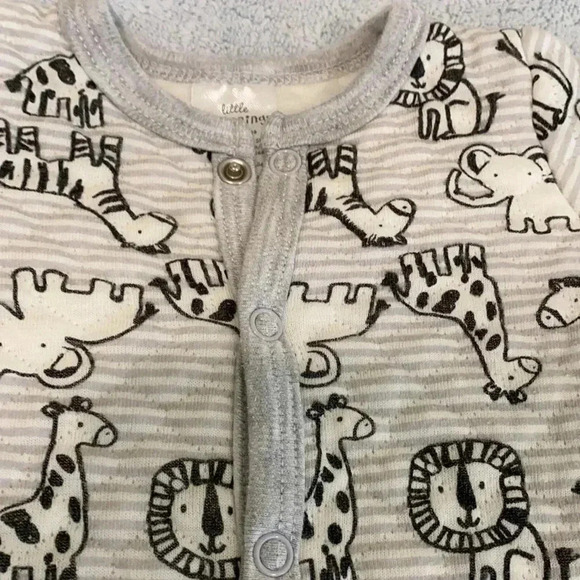 Little Beginnings pajamas - Picture 4 of 7